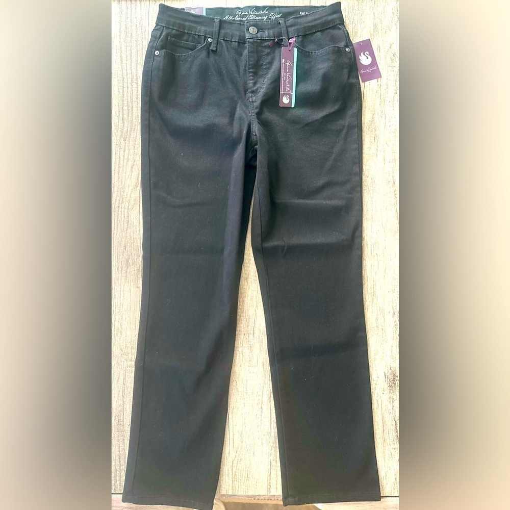 NWT Gloria Vanderbilt All Around Slimming Effect Black Jeans Size 6 Short